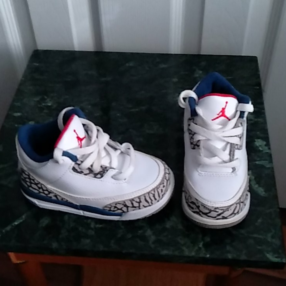 Retro Baby Jordans size 6c white and blue